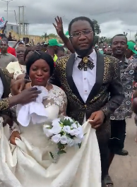 Newly Wedded Couple Joins Labour Party’s Rally In Benin (Video)